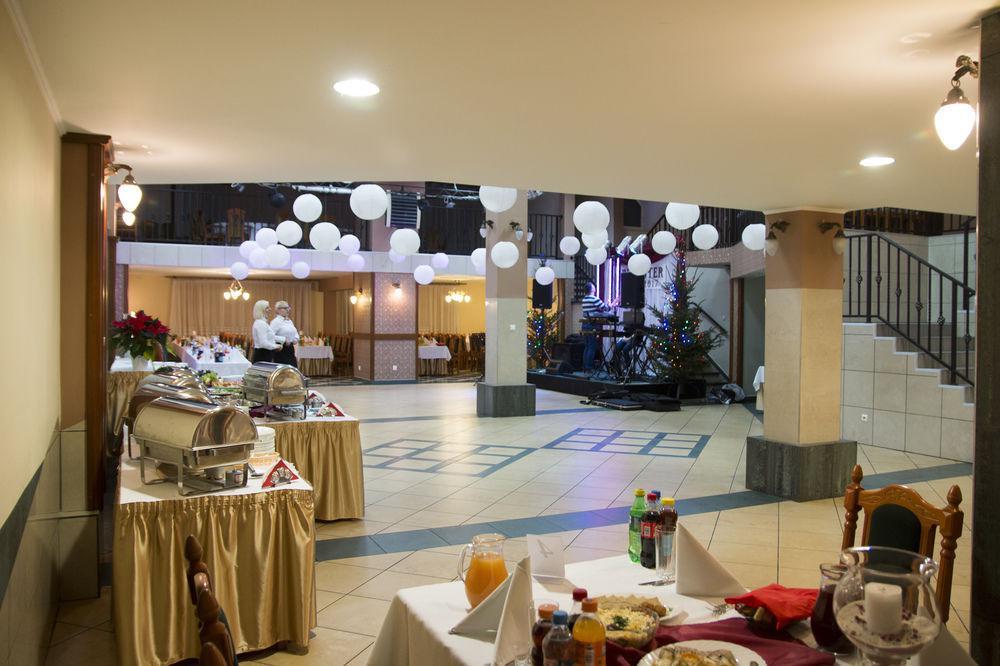 Holiday Stary Folwark Exterior foto